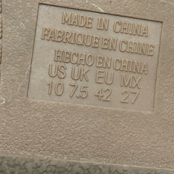 American Eagle Outfitters Faux Leather Gladiator Sandals - Picture 10 of 10